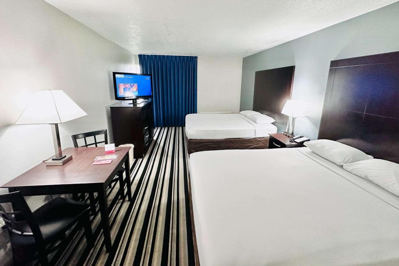 Econo Lodge Ardmore Buitenkant foto